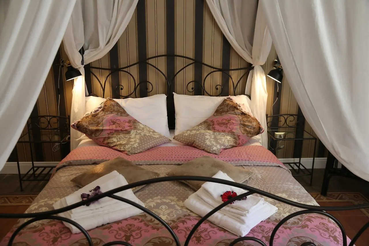 فندق مبيت وإفطار كاتانيا Aitna B&B